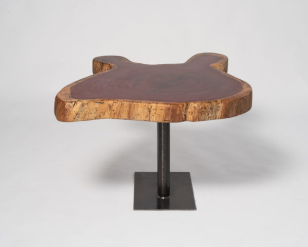 purperhart houten salontafel FOUTHOUT by Peter van Eijsden